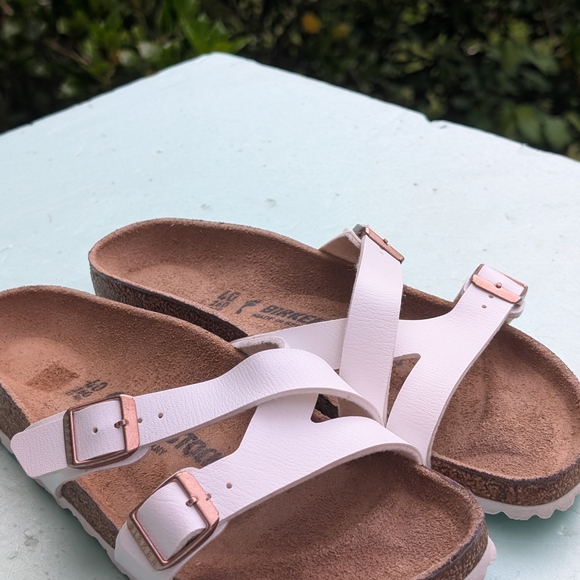 Birkenstock White Sandals with Adjustable Straps - Picture 9 of 17